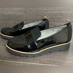 Dr. Scholl's Women's Webster Black Patent/Microfiber Slip On Loafers Size 6.5